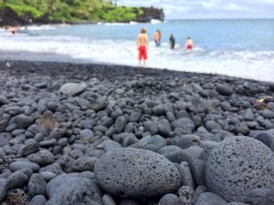 Black sand beach at Waianapanapa state park