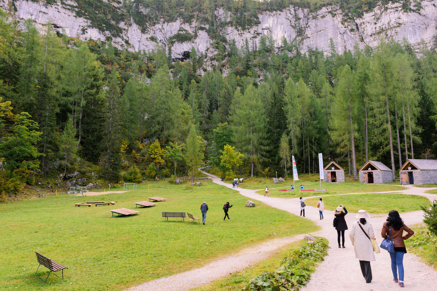 Hike to Dachstein ice cave