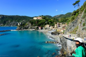 Blue path from Monterosso